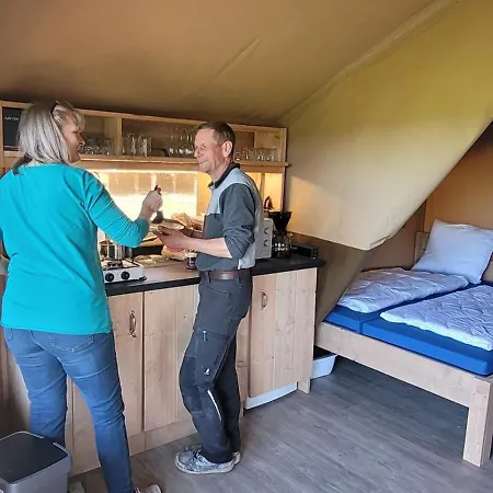 Knaus Campingpark Hennesee Kamp alanı Meschede