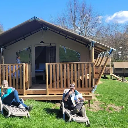 Knaus Campingpark Hennesee *